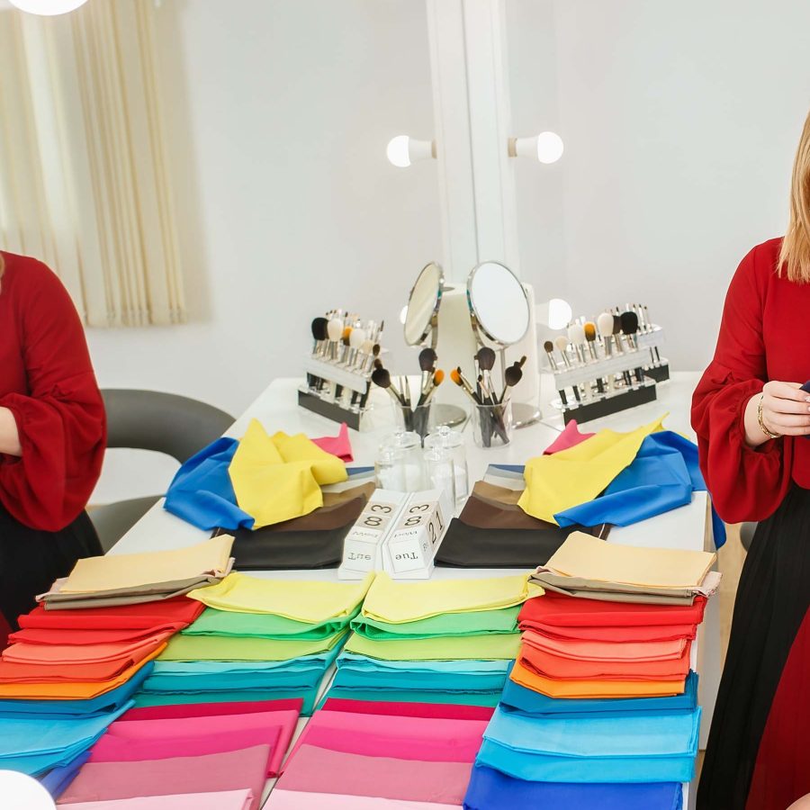 Lorie Hughes Color - Color Consultant & Style Consultant